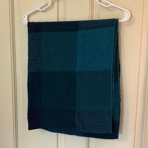 Old Navy Checked Infinity Scarf